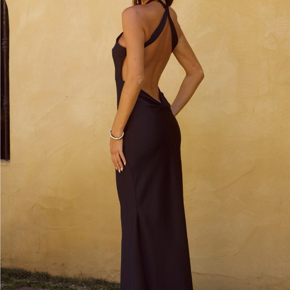 CHARA MAXI DRESS - BLACK